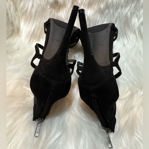 Zigi Soho Black Stiletto Heels with Strappy Design - Picture 7 of 9
